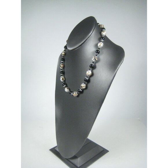 Beaded Necklace Plastic Black Floral Beads 20 Inches Silvertone - Picture 5 of 11